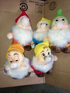 Snow White dwarfs plushie Toy Set of five